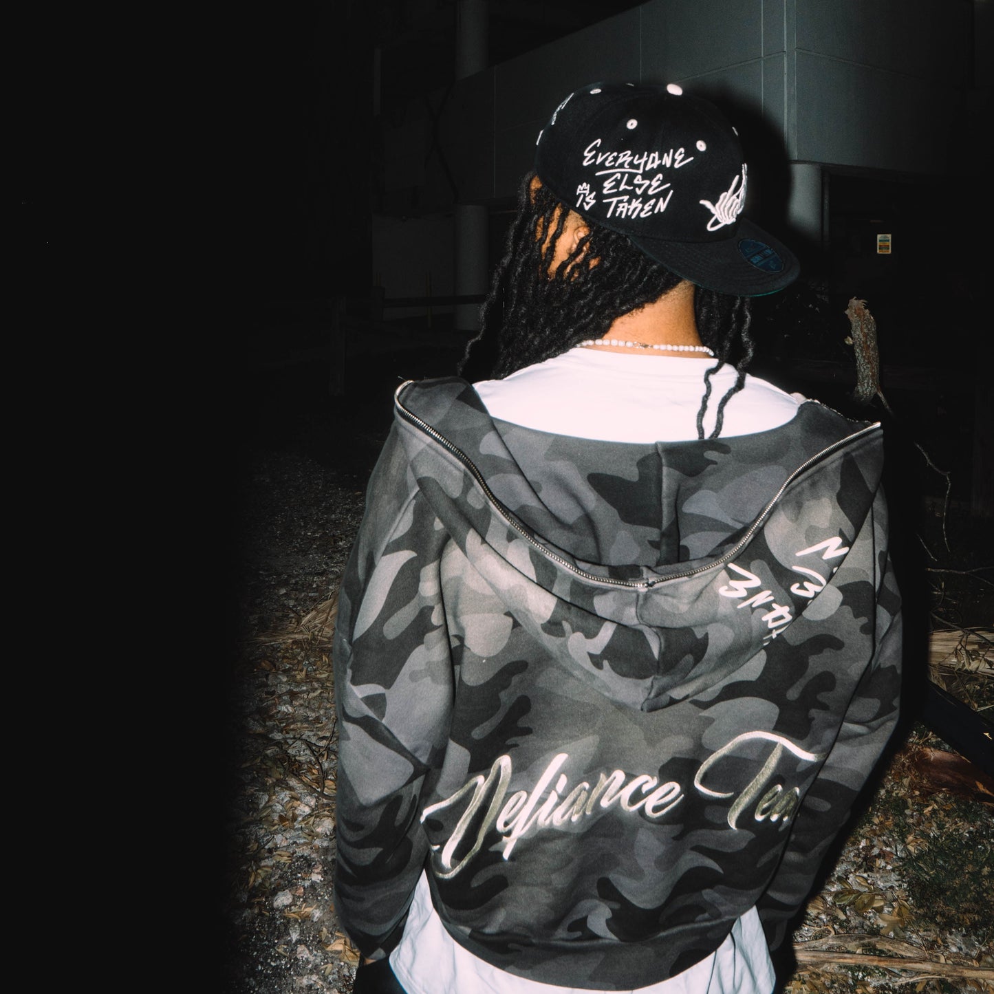 DEFIANCE TEAM HOODIE ‘ISSUE #002’